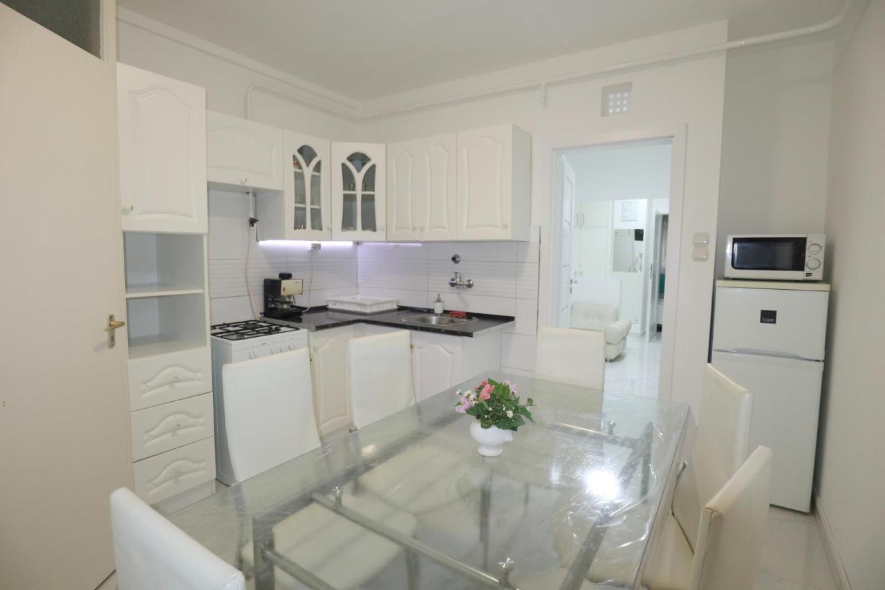 Anna Apartman Szeged Buitenkant foto