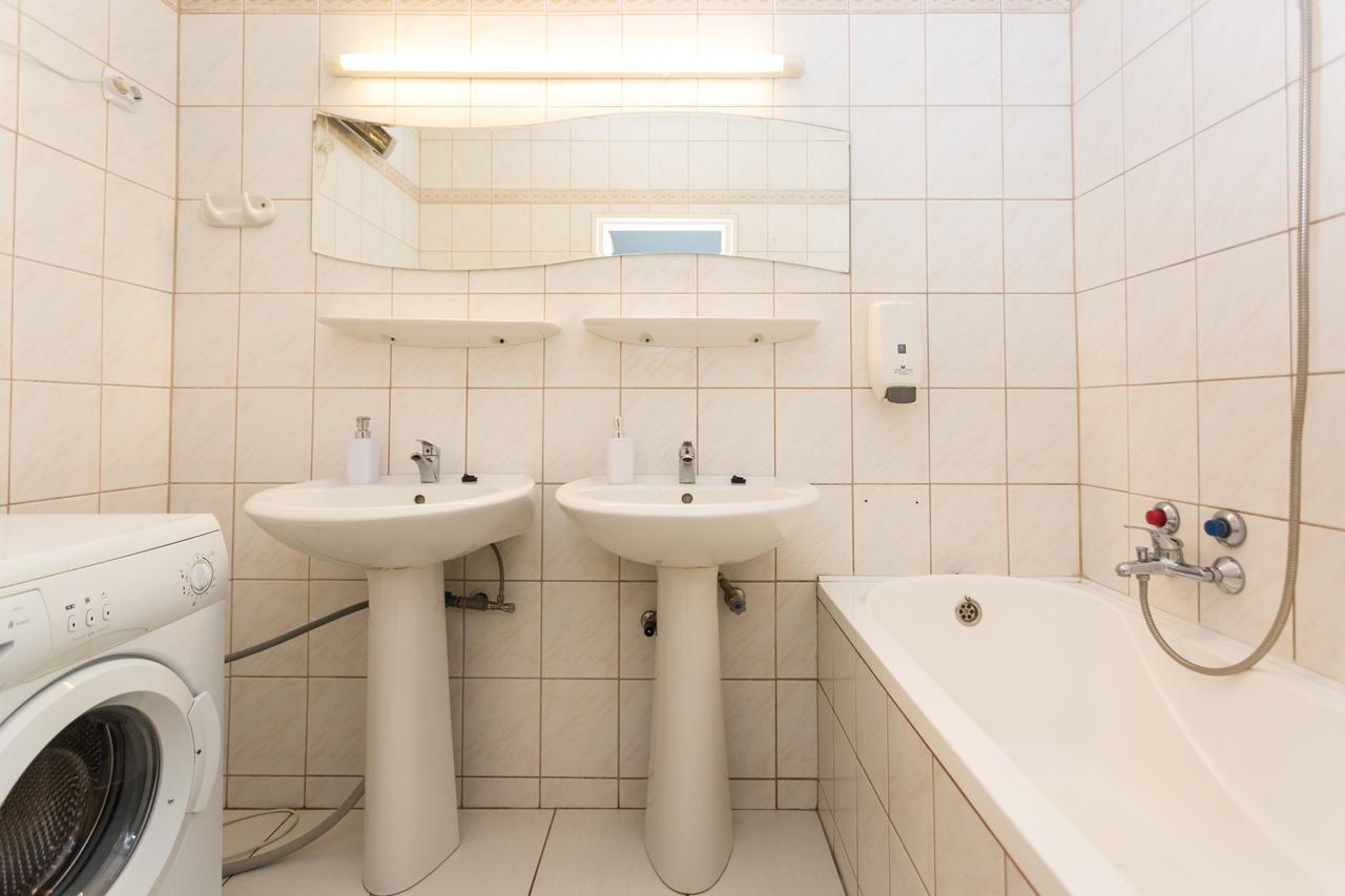 Anna Apartman Szeged Buitenkant foto